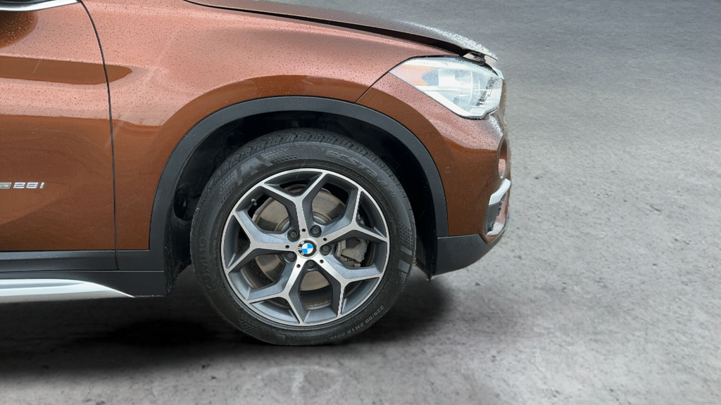 Used 2016 Brown BMW xDrive28i image 24
