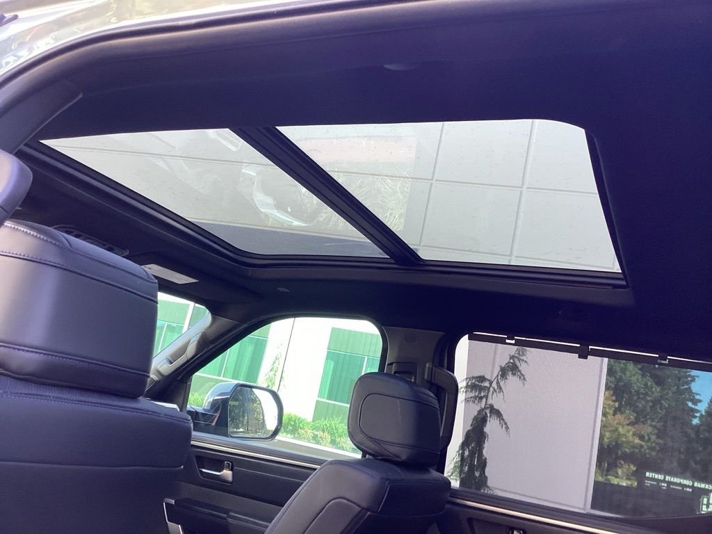 Used 2024  Toyota Platinum image 3