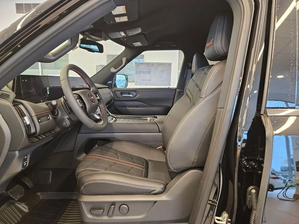 New 2026 Super Black Nissan PRO-4X image 13