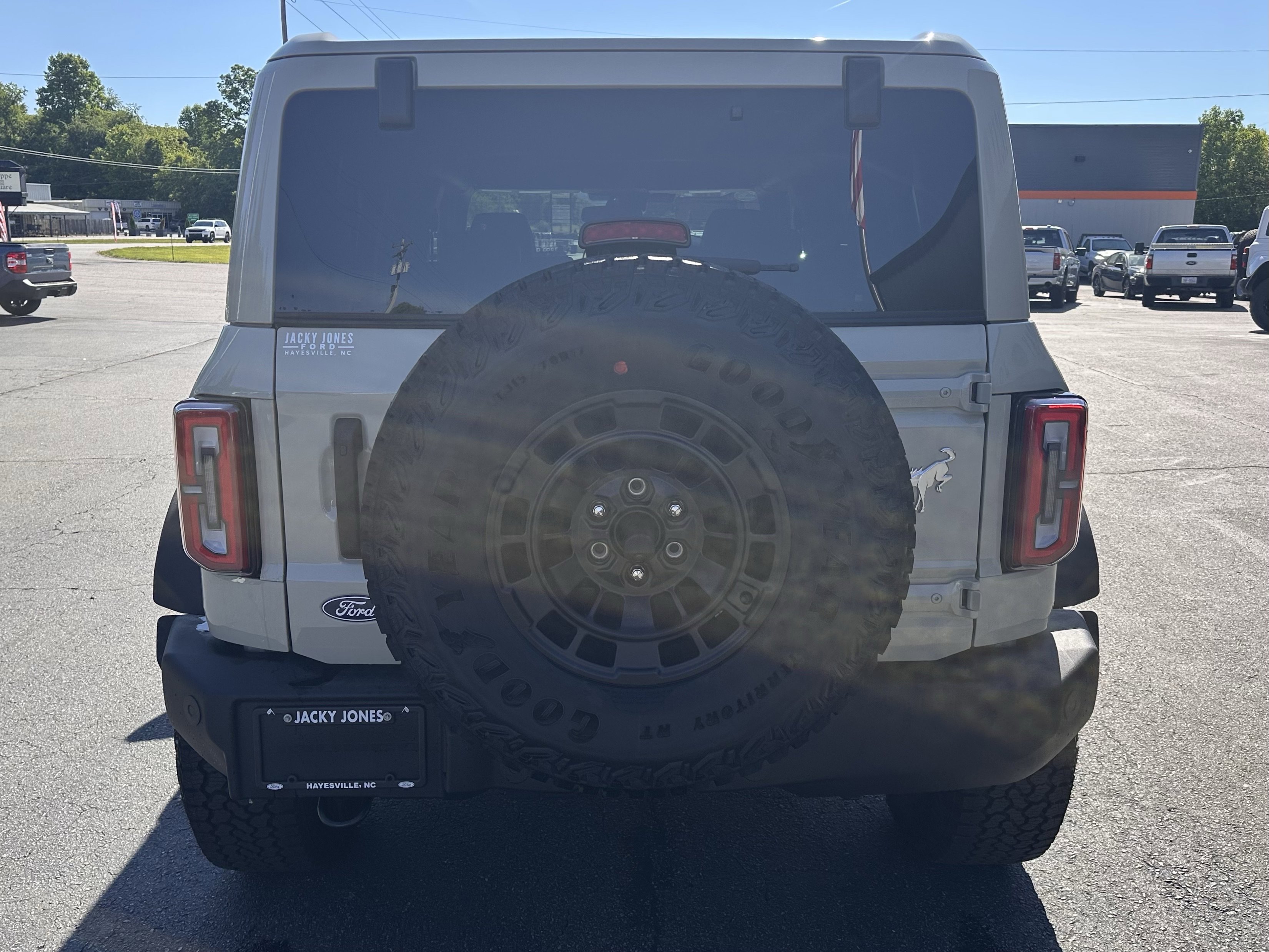 New 2026 Desert Sand Ford Outer Banks® image 7