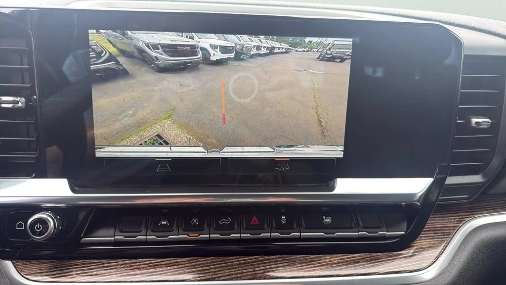 Used 2023 Summit White GMC Elevation image 32