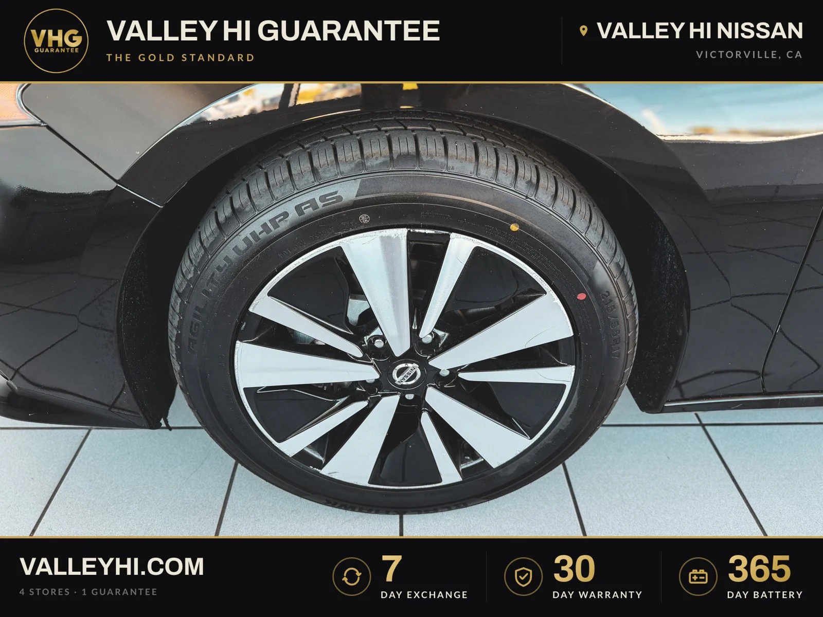 Used 2021 Black Nissan 2.5 SL image 10
