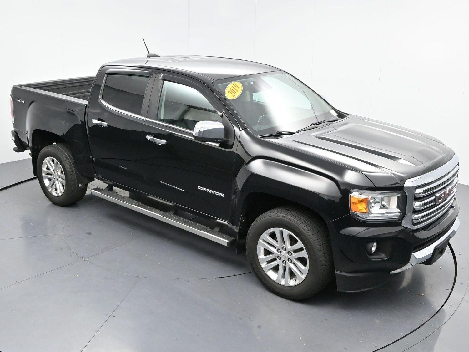 Used 2019 Onyx Black GMC 4WD SLT image 42