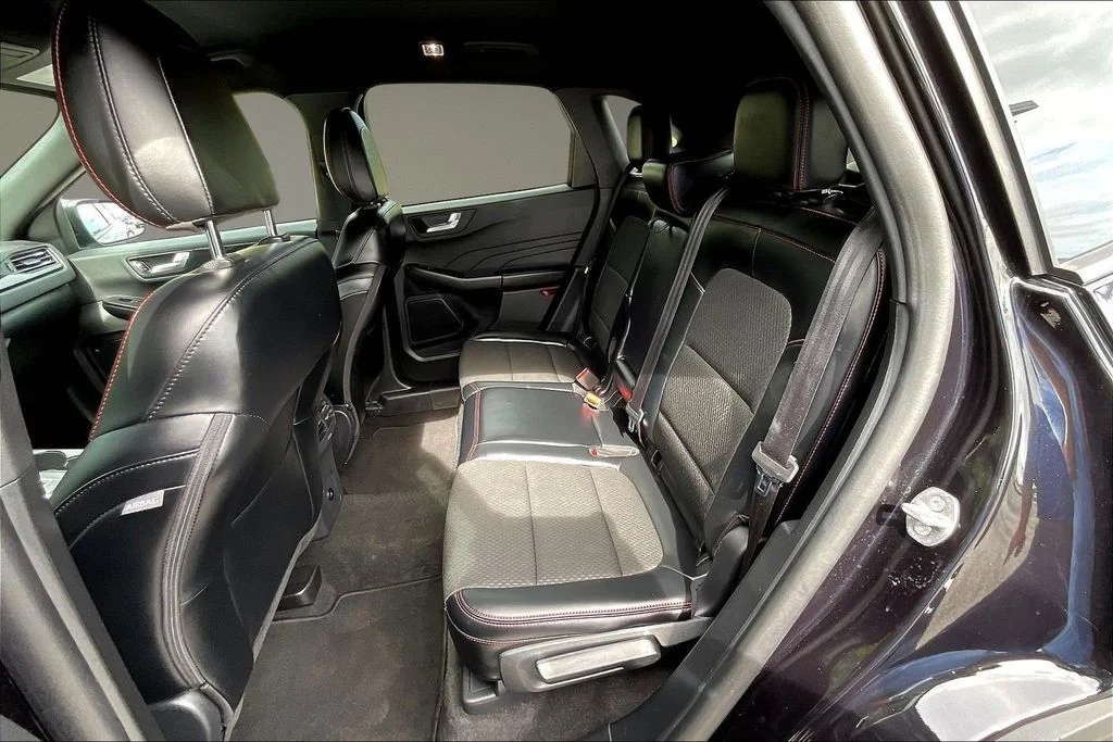 Used 2025 Black Ford ST-Line image 24