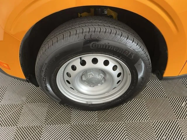 Used 2026 Orange Ford XL image 28