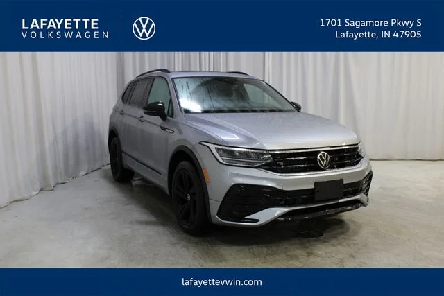 2023 Volkswagen Tiguan SE R-LINE BLACK