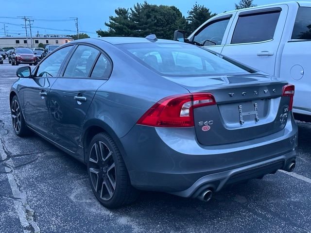 Used 2018 Gray Volvo T5 Dynamic image 4