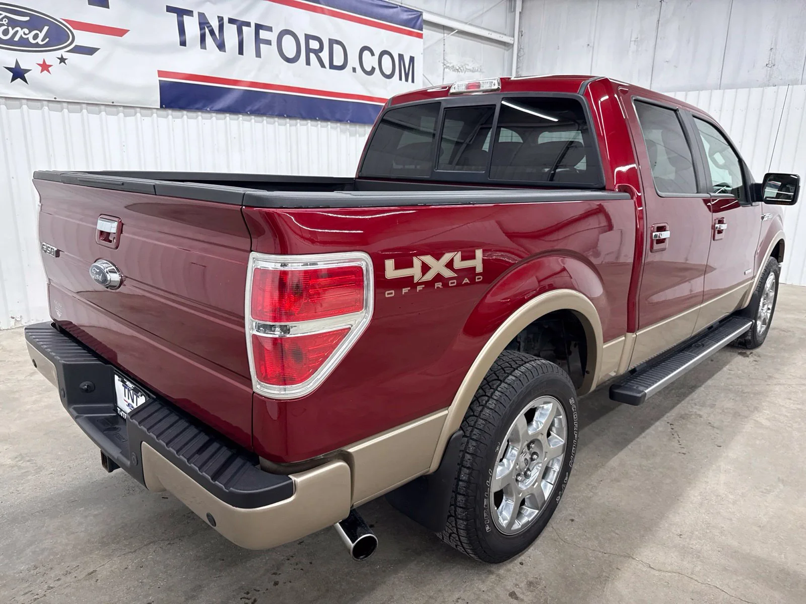 Used 2014 Beige Ford Lariat image 8