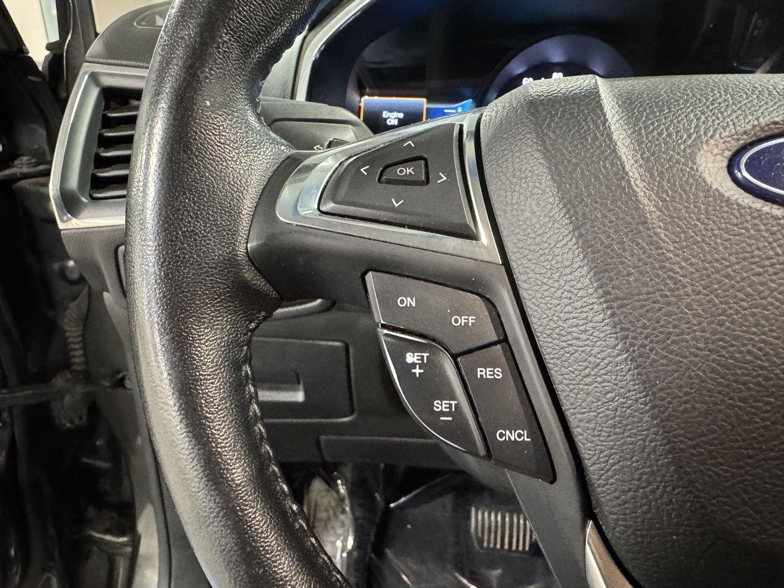 2017 Ford Edge Titanium - Photo 27