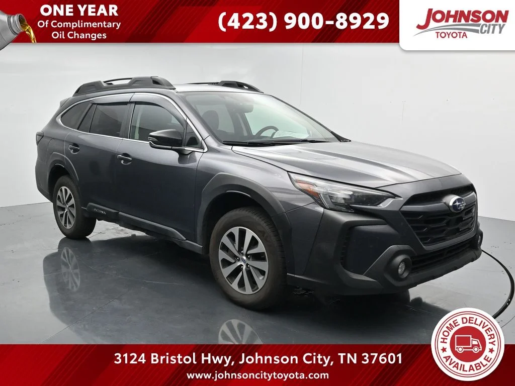 2025 Subaru Outback Premium's photo