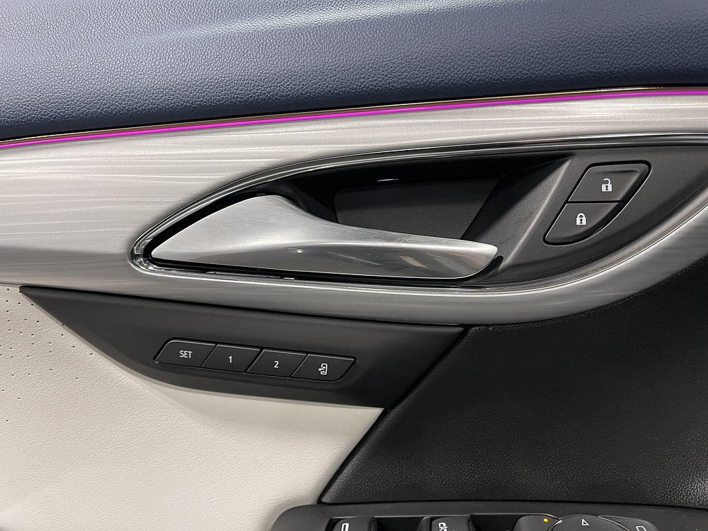 New 2026 Ebony Twilight Metallic Buick Avenir image 34