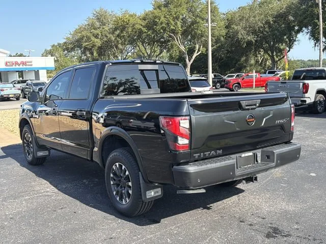 Used 2022 Black Nissan Crew Cab PRO-4X 4x4 image 6