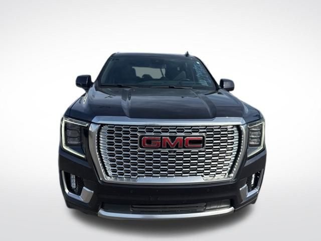 Used 2024 Silver GMC Denali image 9