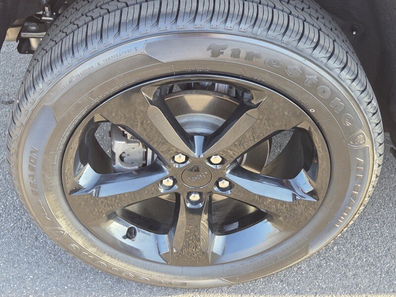 Used 2023 White Jeep Altitude X image 9