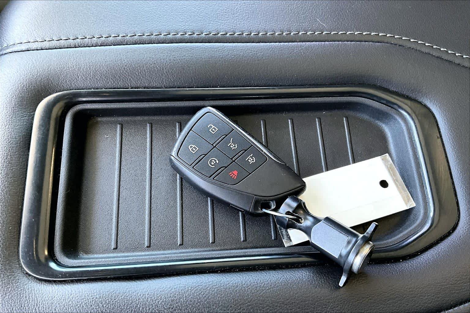 Used 2021 Satin Steel Metallic Chevrolet LT image 14
