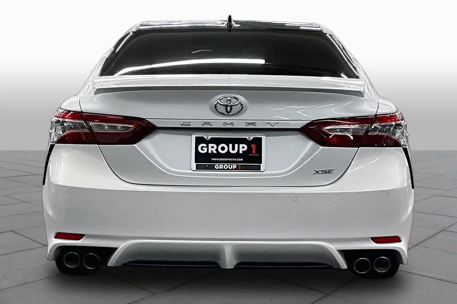 Used 2020 Wind Chill Pearl Toyota XSE image 4