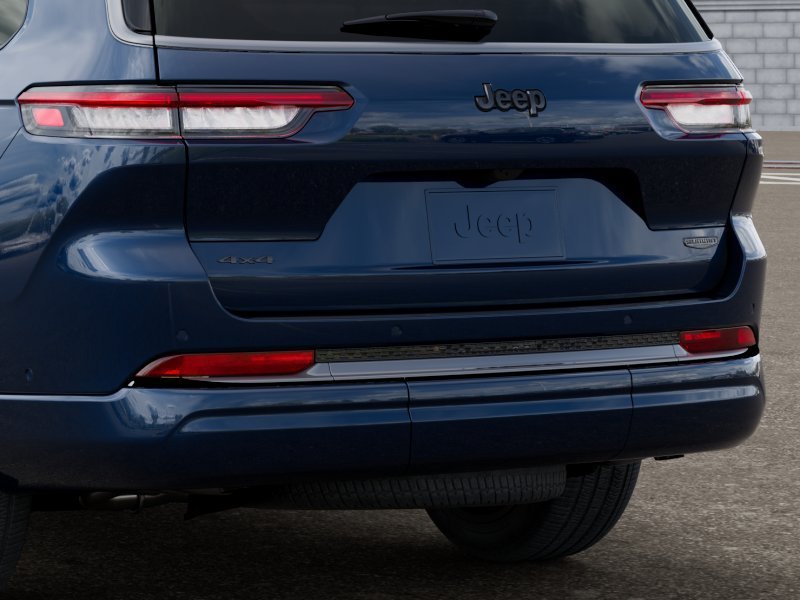 New 2027 Fathom Blue Pearl-Coat Paint Jeep Summit image 13