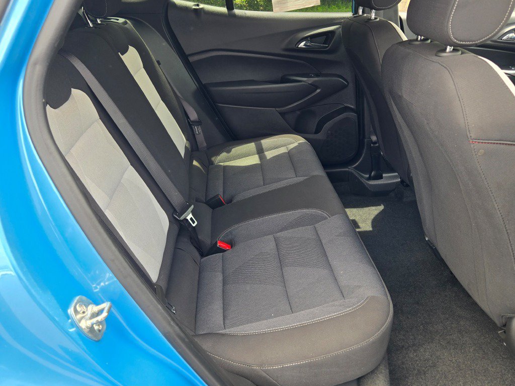 2025 Chevrolet Trax RS - Photo 10