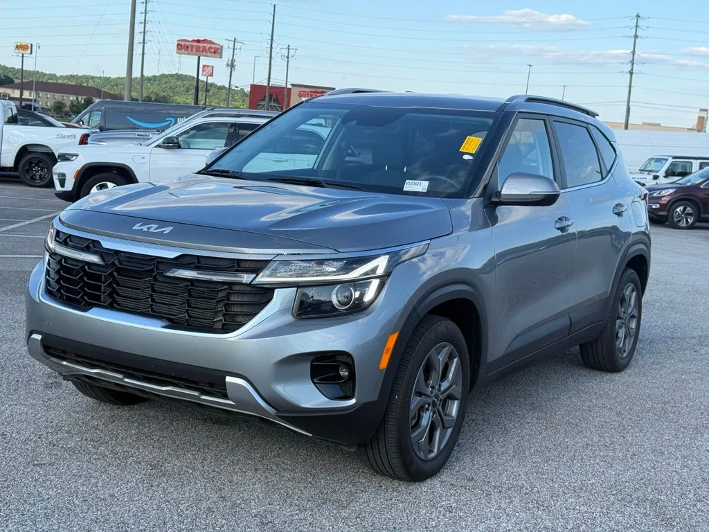 2024 Kia Seltos 2.0 S AWD's photo