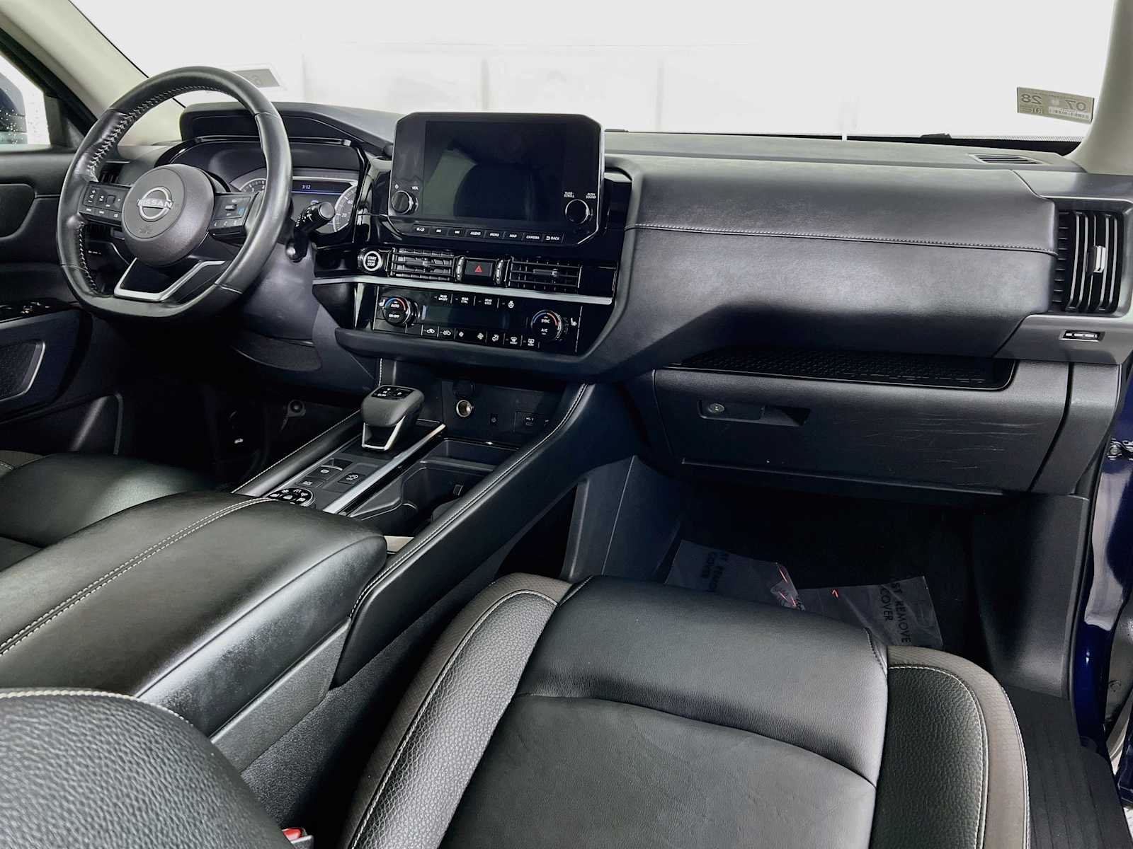 Used 2023 Deep Ocean Blue Pearl Nissan SL image 31