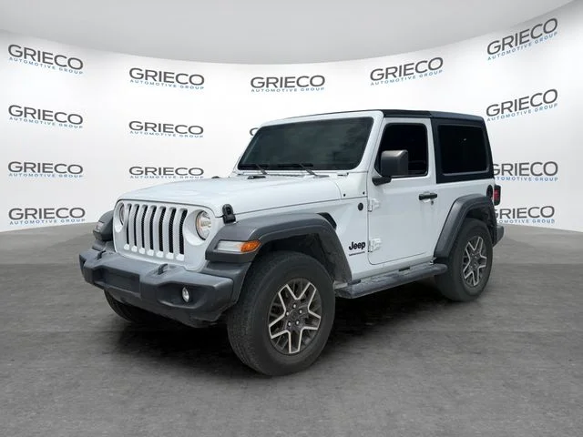 Used 2022 Bright White Clearcoat Jeep Sport S image 3