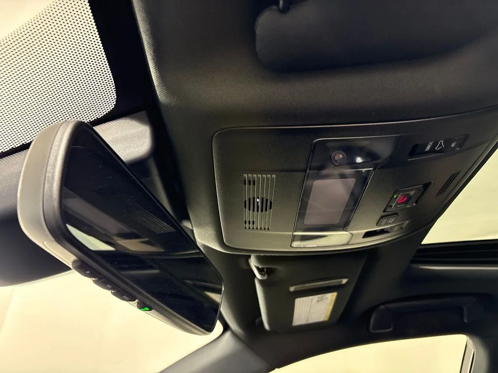 Used 2024 White Lexus 500 F SPORT Performance Premium image 36