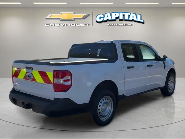 Used 2024 White Ford XL image 5