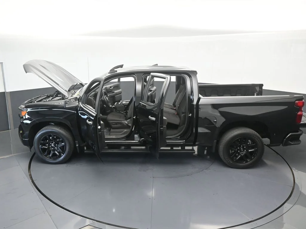 Used 2024 Black Chevrolet Custom image 60