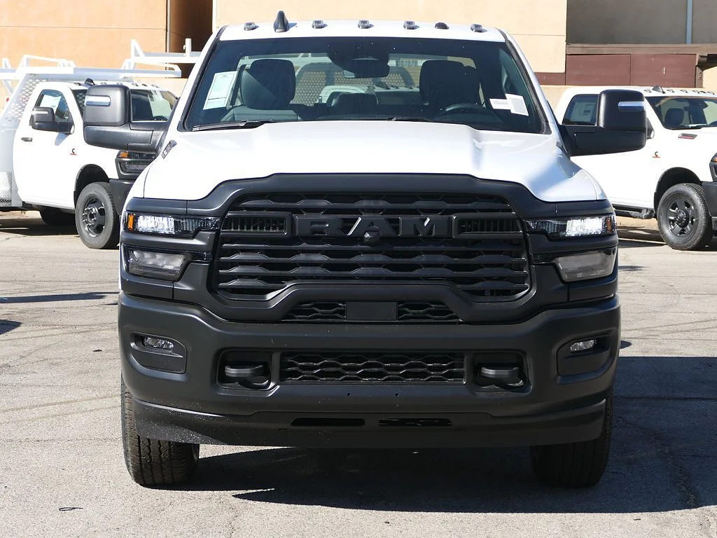 New 2026 Bright White Clearcoat RAM Tradesman image 6