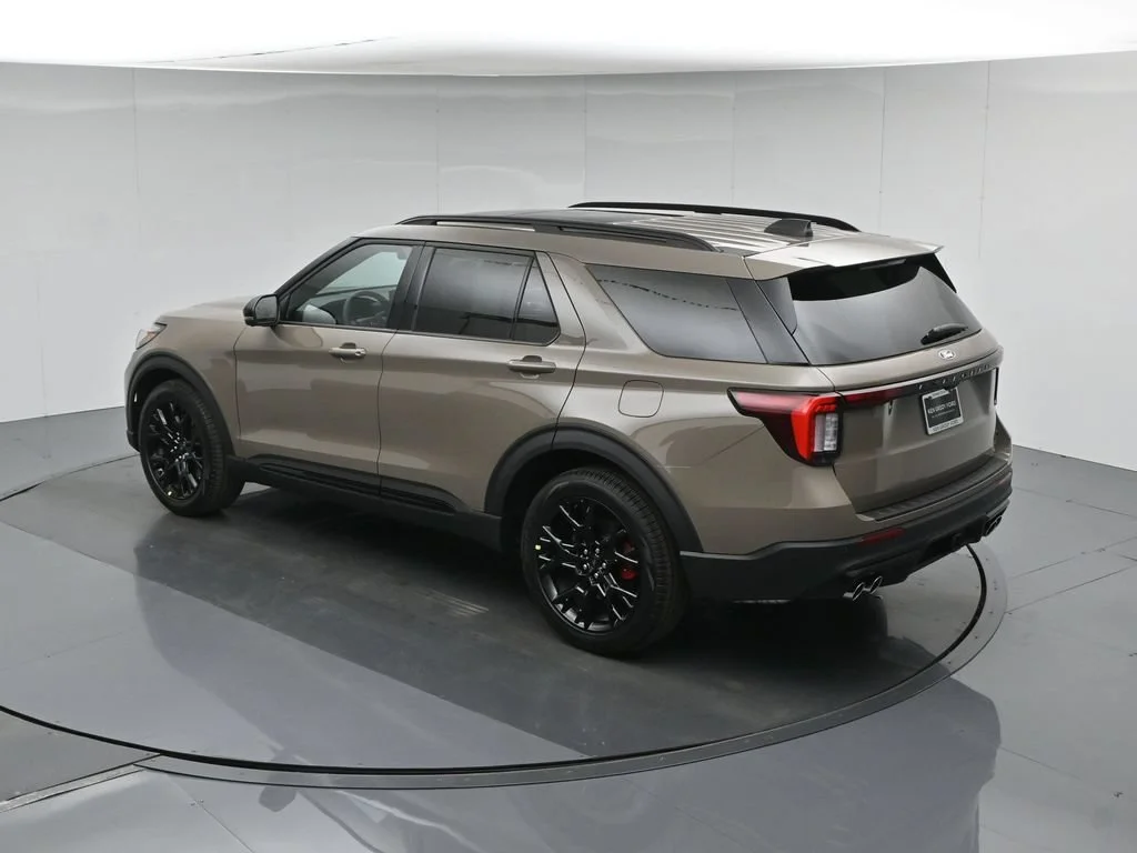 New 2027 Marsh Gray Ford ST image 43