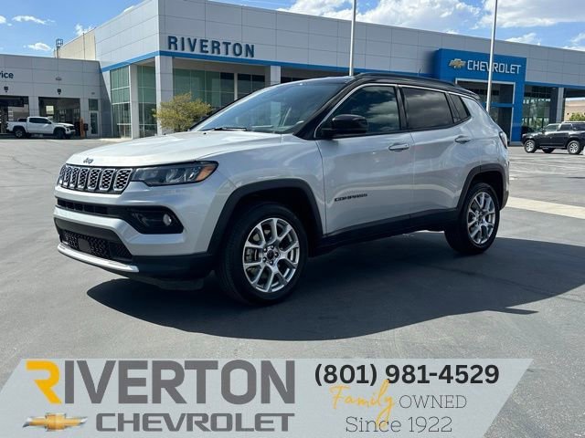 2025 Jeep Compass Limited 4X4's photo