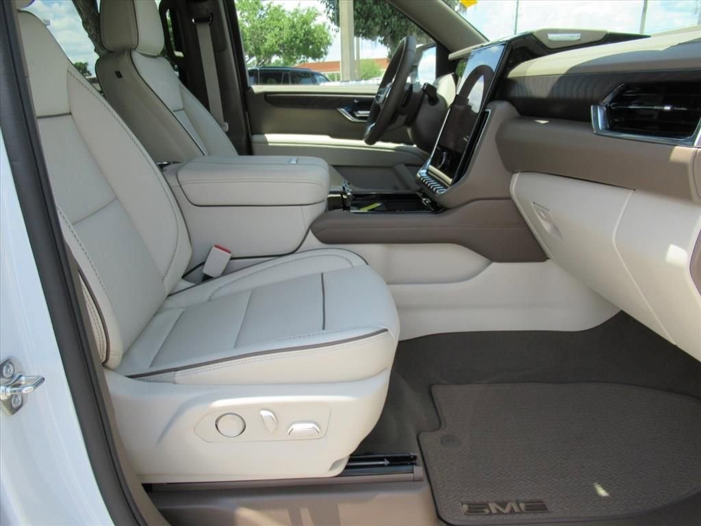 Used 2026 Glacier White Tricoat GMC Denali image 10