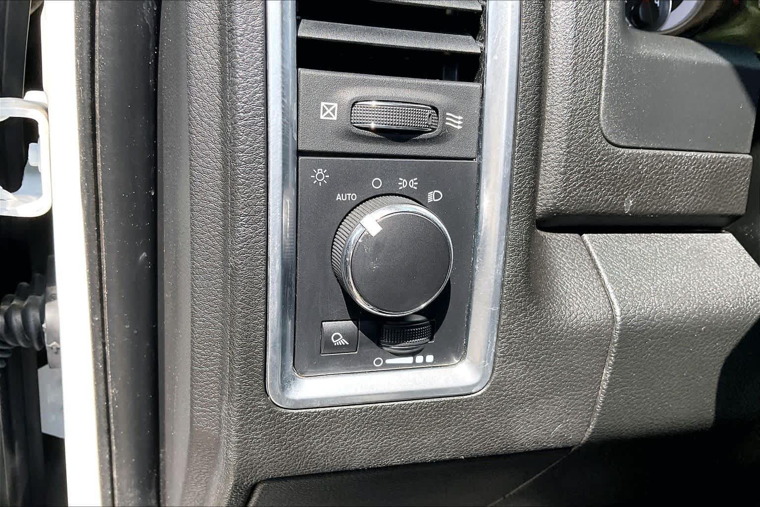 Used 2022 Bright White Clearcoat Ram SLT image 11
