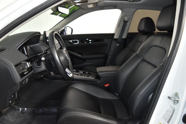 Used 2023  Honda Touring image 14