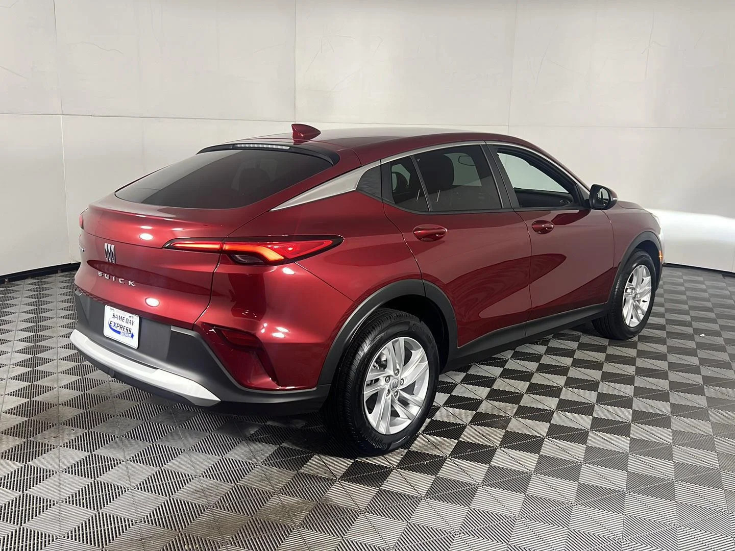 Used 2024 Cinnabar Metallic Buick Preferred image 4