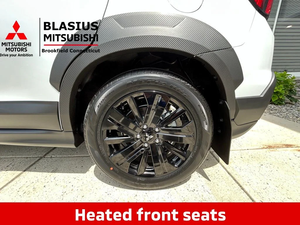 New 2025 White Mitsubishi 2.0 Trail Edition image 17