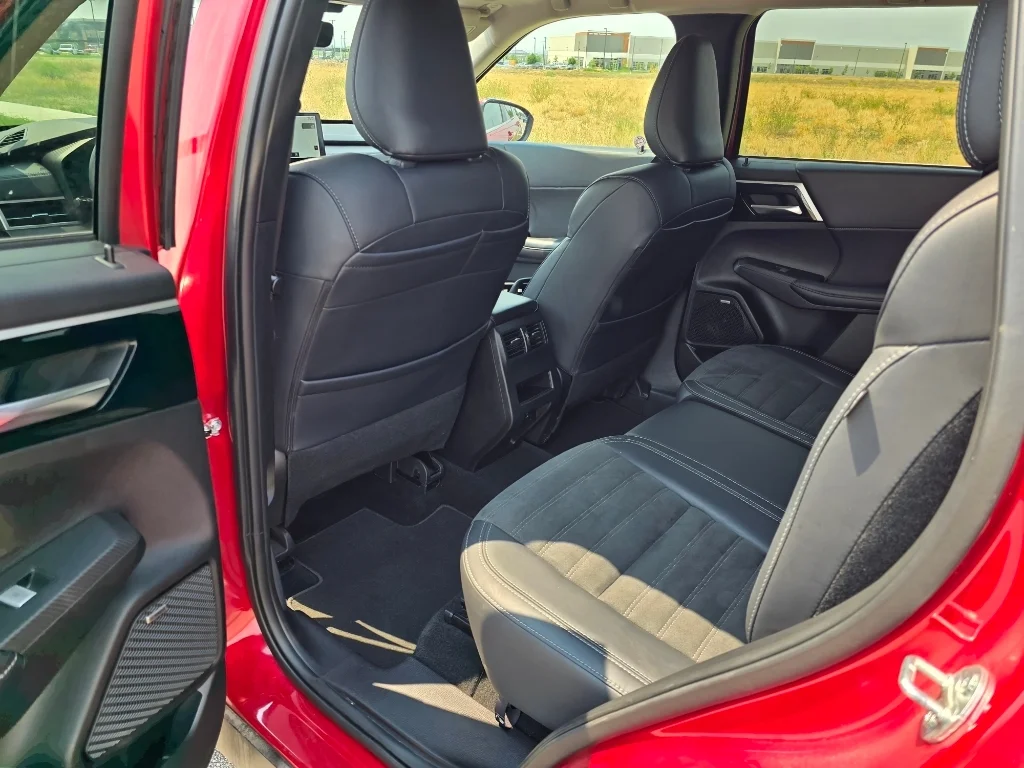 Used 2025 Red Mitsubishi Trail Edition image 15