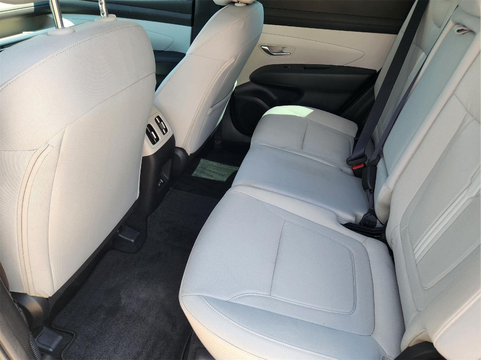 Used 2025 Shimmering Silver Hyundai SEL image 30