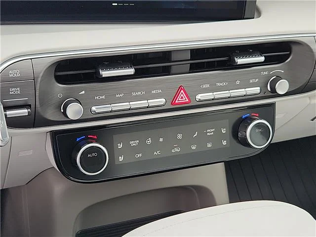 New 2026 Titan Charcoal Pearl Hyundai Blue SEL image 14