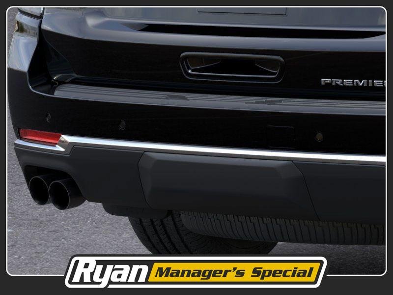 2025 Chevrolet Suburban Premier - Photo 14
