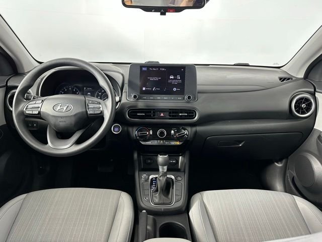 Used 2023 Black Hyundai SEL image 16