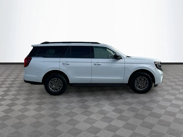 Used 2025 Silver Ford Active image 4