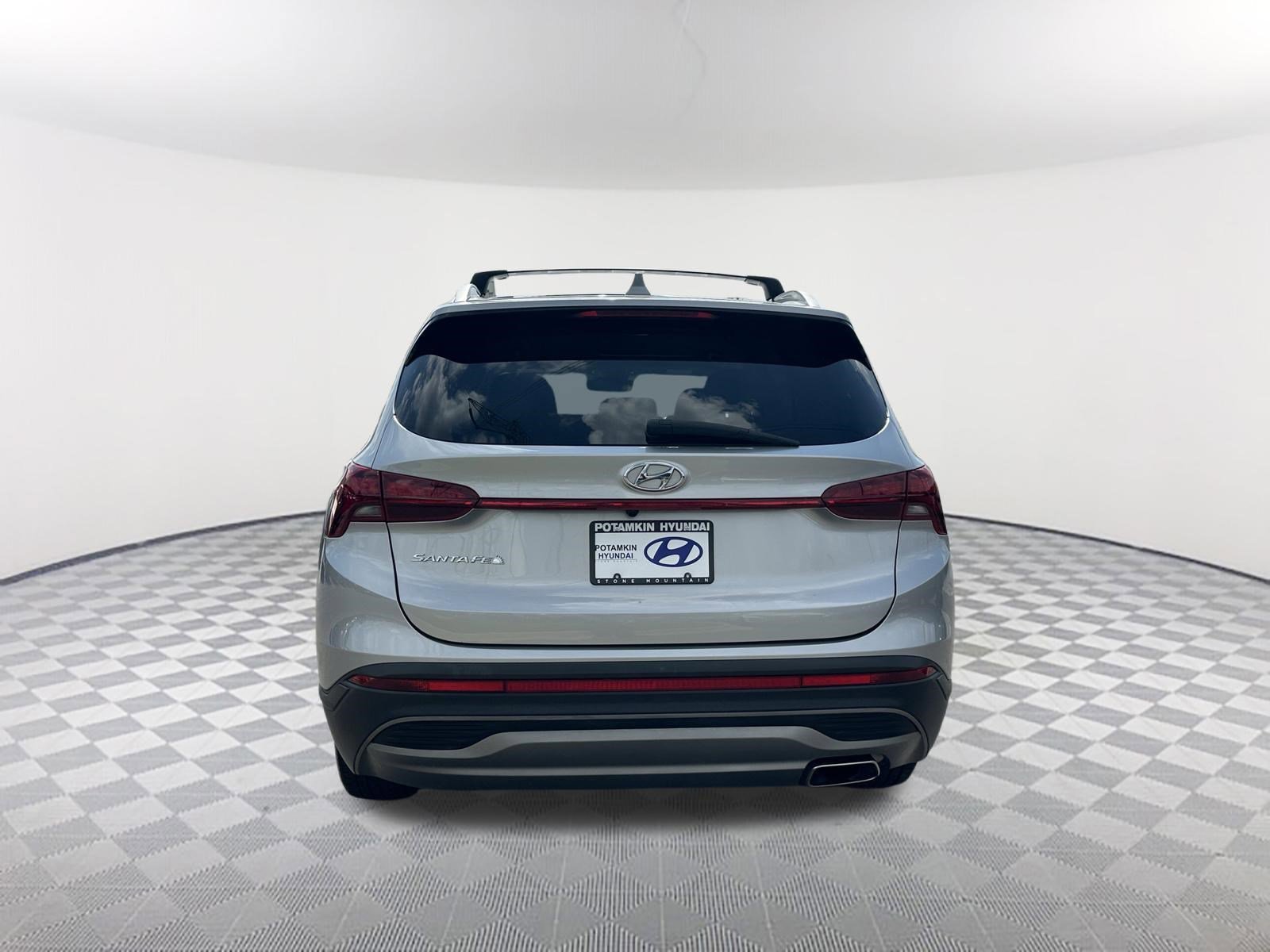 Used 2023 Shimmering Silver Hyundai SEL image 6