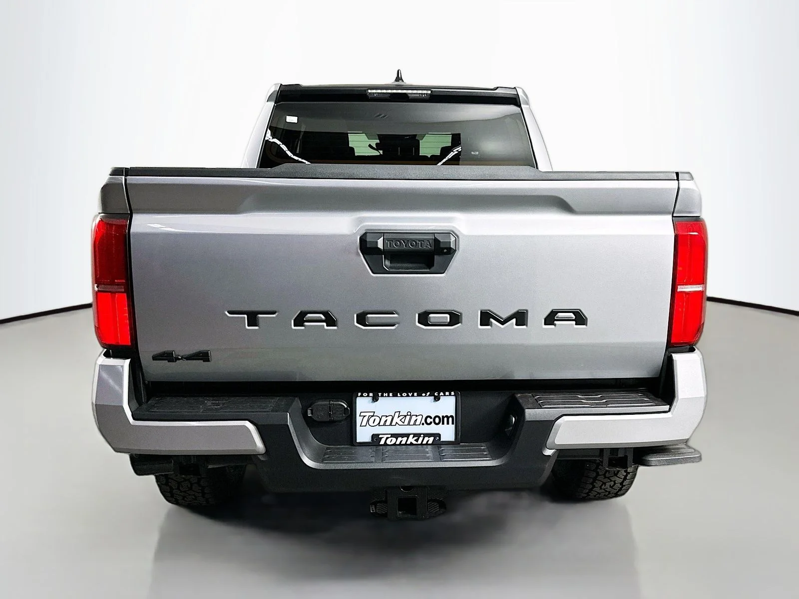 New 2025 Celestial Silver Metallic Toyota  SR5 image 6