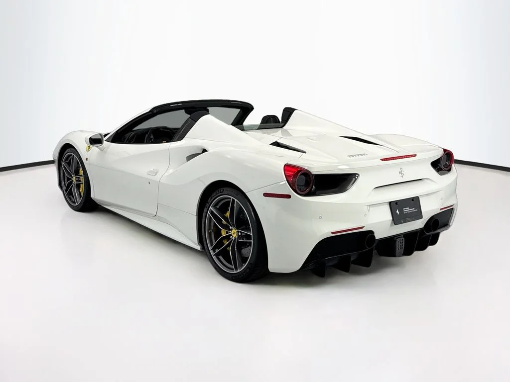 Used 2018 Bianco Avus Ferrari Base image 7