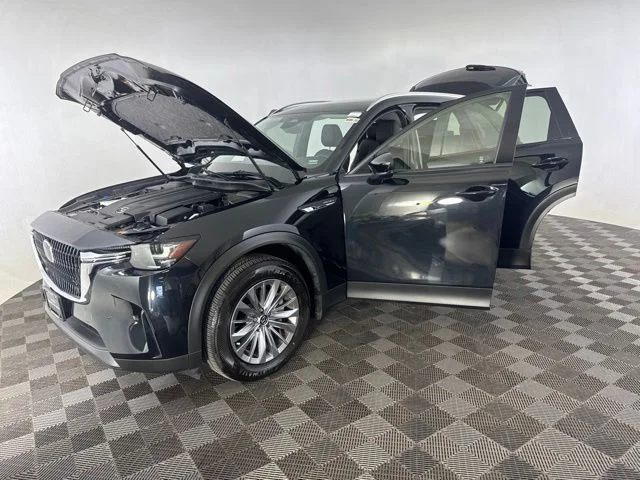 Used 2025 Black Mazda 3.3 Turbo Preferred image 10
