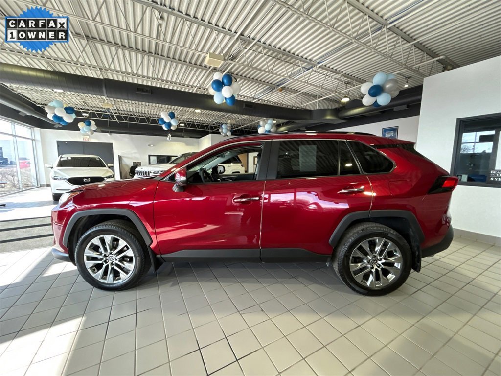 2025 TOYOTA RAV4 - Image 4