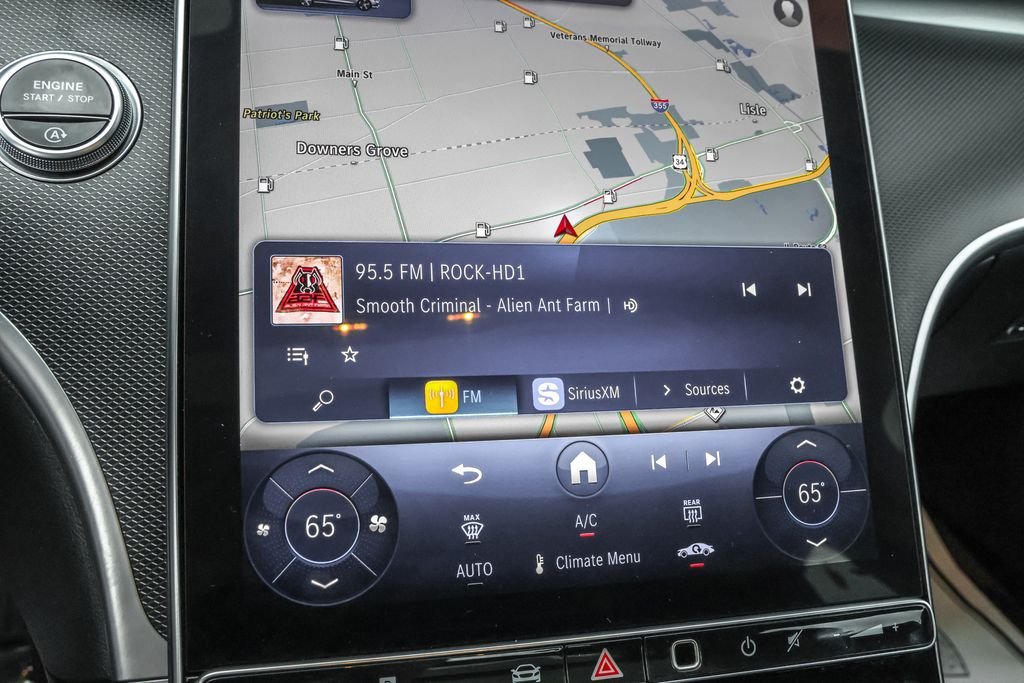 Used 2025  Mercedes-Benz C 300 image 24