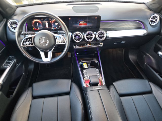 Used 2022 Black Mercedes-Benz GLB 250 image 9