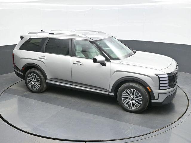 New 2026 Silver Hyundai SEL 8P image 15